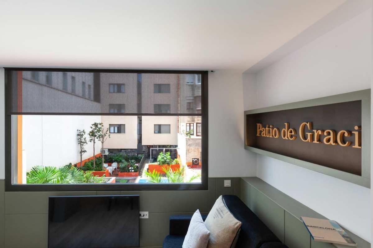 Ferienwohnung Enjoybcn Patio De Gala Barcelona Exterior foto