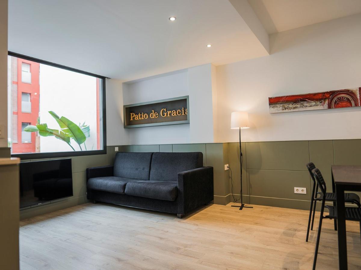 Ferienwohnung Enjoybcn Patio De Gala Barcelona Exterior foto