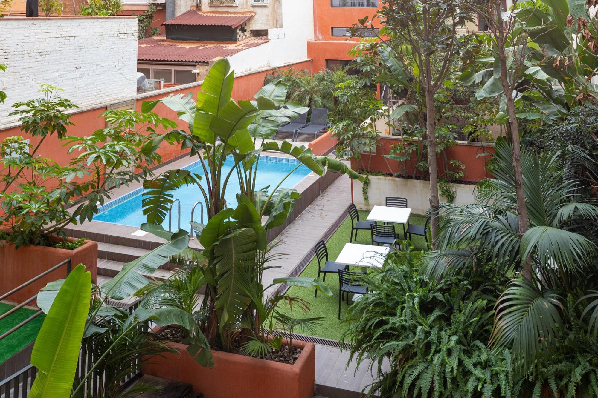 Ferienwohnung Enjoybcn Patio De Gala Barcelona Exterior foto