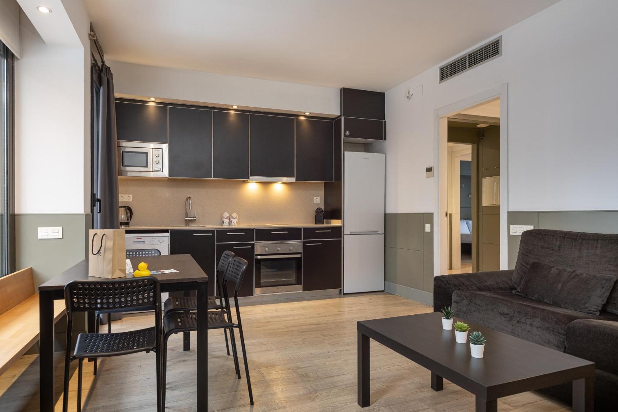 Ferienwohnung Enjoybcn Patio De Gala Barcelona Exterior foto