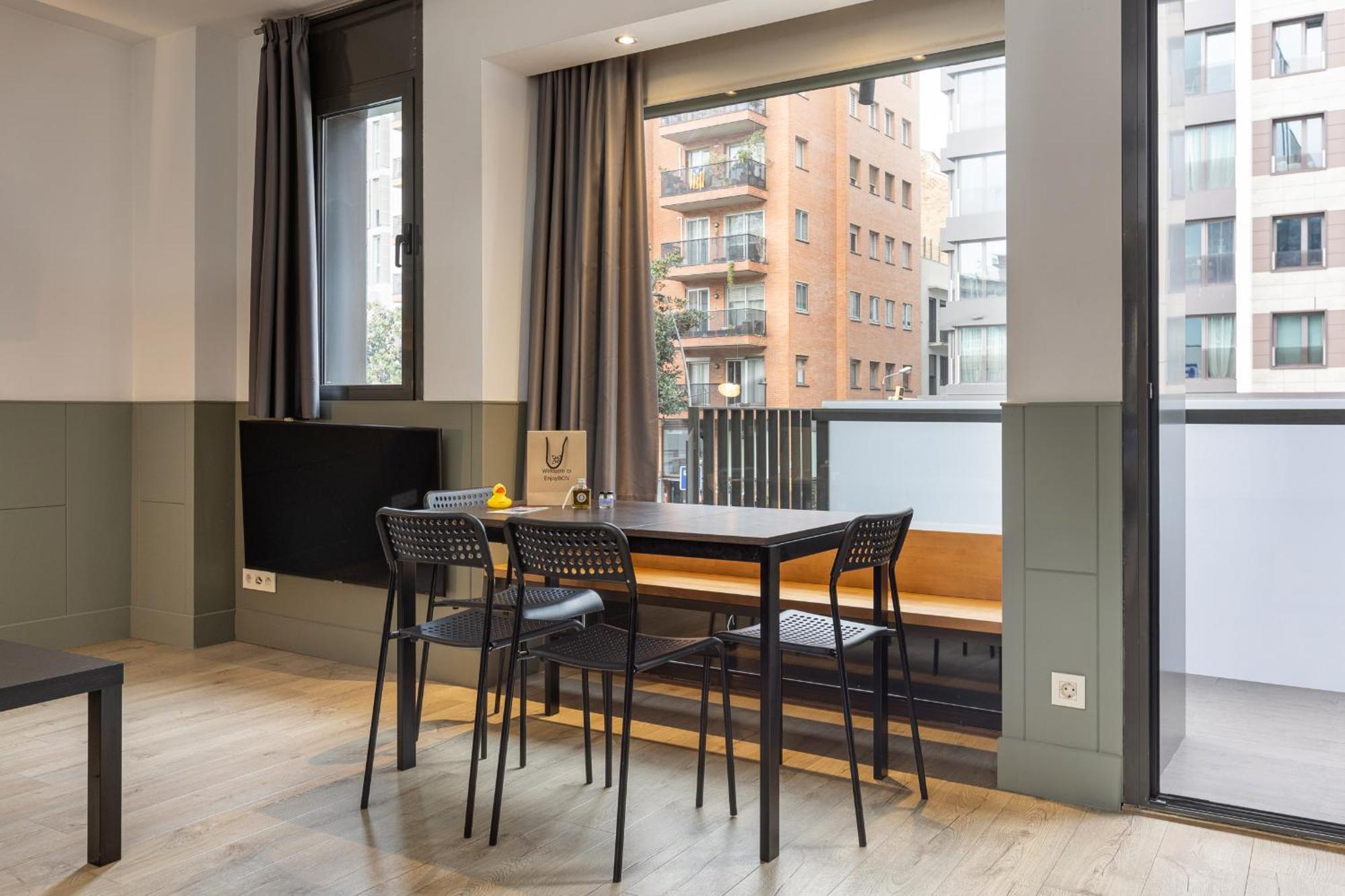 Ferienwohnung Enjoybcn Patio De Gala Barcelona Exterior foto