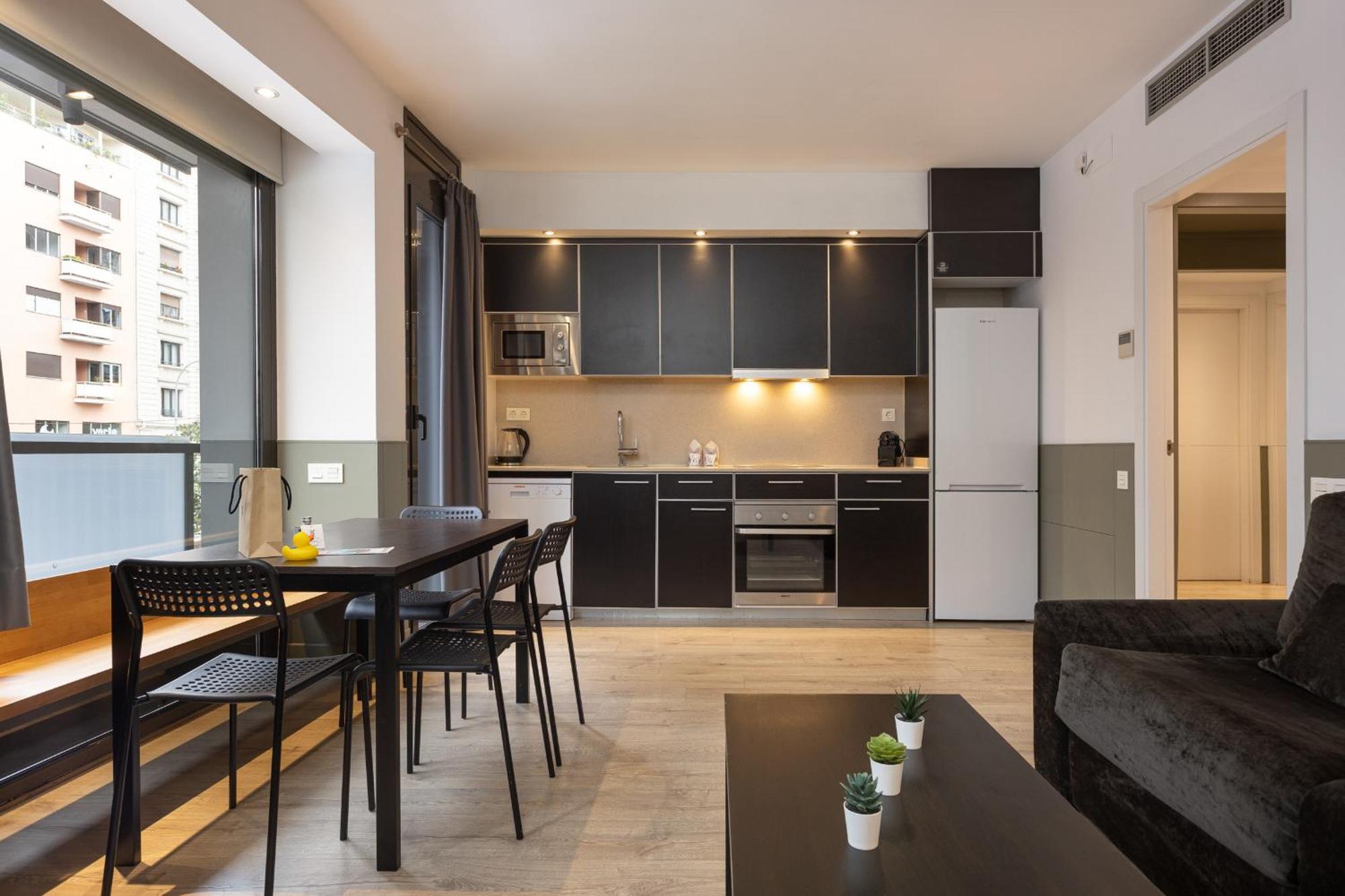Ferienwohnung Enjoybcn Patio De Gala Barcelona Exterior foto