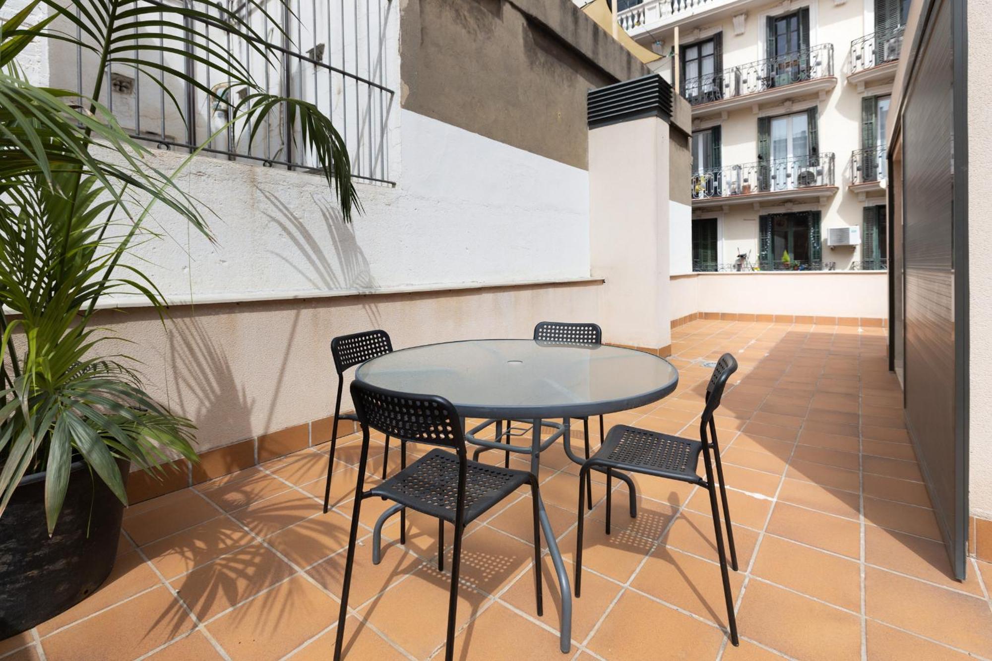 Ferienwohnung Enjoybcn Patio De Gala Barcelona Exterior foto